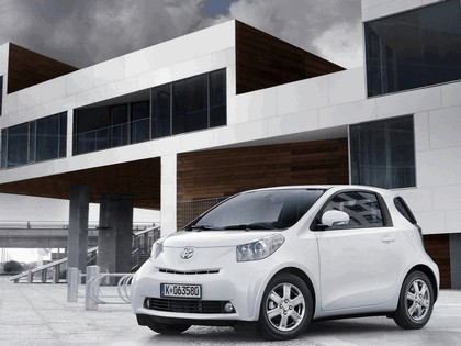 2008 Toyota iQ 44