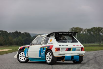 1986 Peugeot 205 T16 Evo2 rally 2