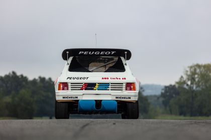 1986 Peugeot 205 T16 Evo2 rally 12