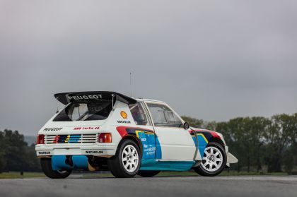 1986 Peugeot 205 T16 Evo2 rally 18