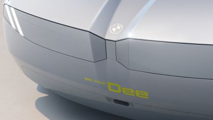 2023 BMW i Vision Dee concept 15