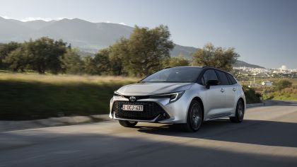 2023 Toyota Corolla touring sports 21