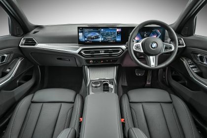 2023 BMW 320d ( G20 ) xDrive touring - ZA version 23