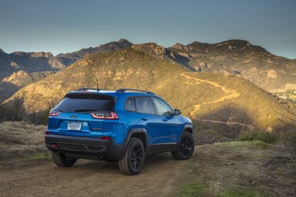 2023 Jeep Compass Trailhawk 7