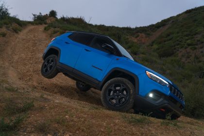 2023 Jeep Compass Trailhawk 26