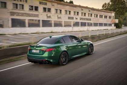 2023 Alfa Romeo Giulia Quadrifoglio 100th anniversary 6