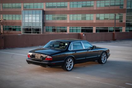 1998 Jaguar XJR - USA version 60