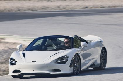 2024 McLaren 750S Spider 1