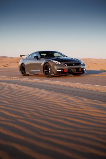 2024 Nissan GT-R ( R35 ) Nismo - USA version 8