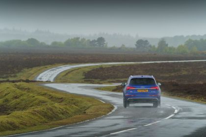 2023 Audi Q5 50 TFSI e quattro - UK version 12