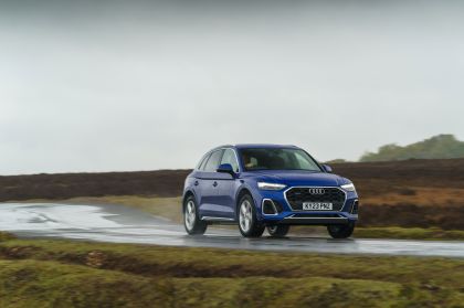 2023 Audi Q5 50 TFSI e quattro - UK version 17