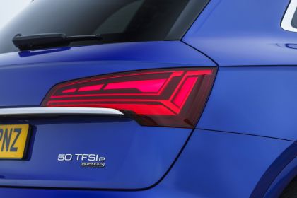 2023 Audi Q5 50 TFSI e quattro - UK version 36