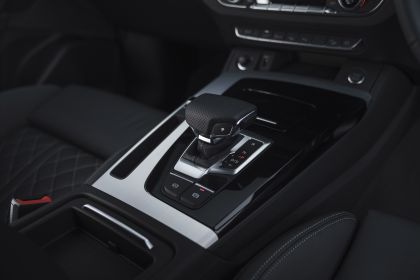 2023 Audi Q5 50 TFSI e quattro - UK version 64