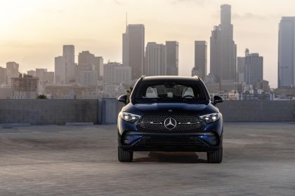 2023 Mercedes-Benz GLC 300 - USA version 4