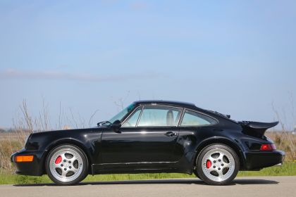 1994 Porsche 911 ( 964 ) Turbo S - USA version 2