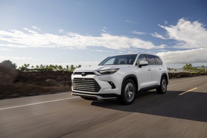 2024 Toyota Grand Highlander Limited 41