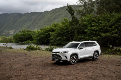 2024 Toyota Grand Highlander Limited 64