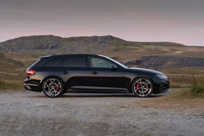 2023 Audi RS4 Avant competition - UK version 5