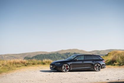 2023 Audi RS4 Avant competition - UK version 8