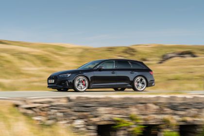 2023 Audi RS4 Avant competition - UK version 30