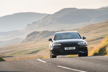 2023 Audi RS4 Avant competition - UK version 38