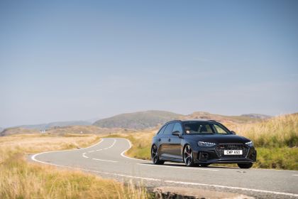 2023 Audi RS4 Avant competition - UK version 45