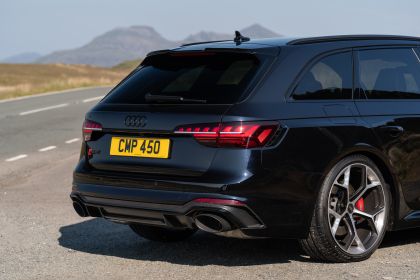 2023 Audi RS4 Avant competition - UK version 72