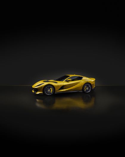 2023 Ferrari 812 Competizione Tailor Made 1