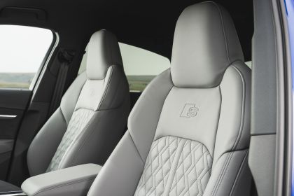 2024 Audi SQ8 Sportback e-tron quattro - UK version 83