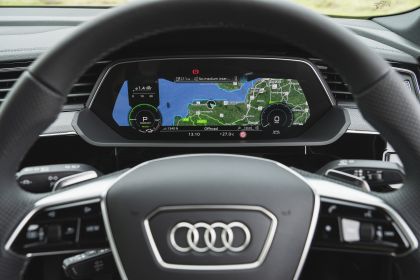 2024 Audi SQ8 Sportback e-tron quattro - UK version 94