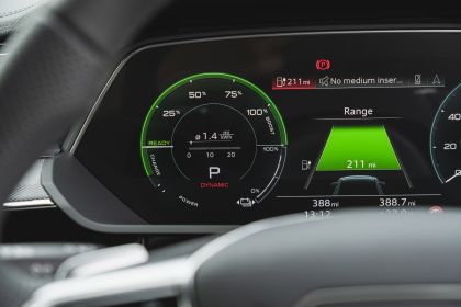 2024 Audi SQ8 Sportback e-tron quattro - UK version 95