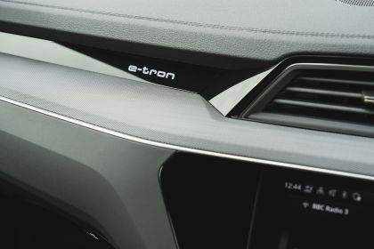 2024 Audi SQ8 Sportback e-tron quattro - UK version 107