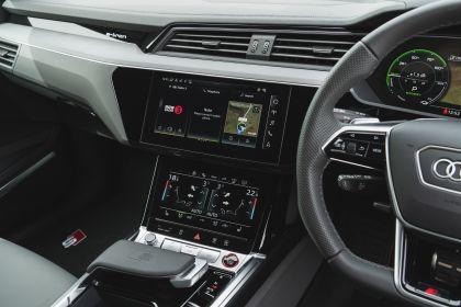 2024 Audi SQ8 Sportback e-tron quattro - UK version 113
