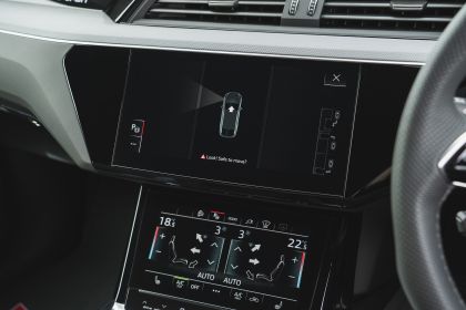 2024 Audi SQ8 Sportback e-tron quattro - UK version 116