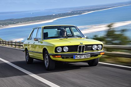 1976 BMW 528 ( E12 ) automatic 48