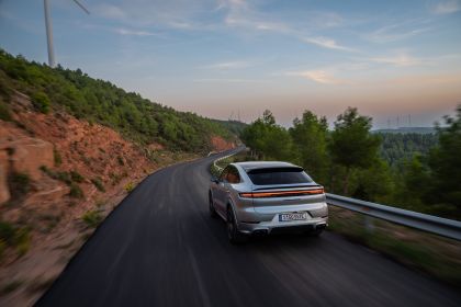 2024 Porsche Cayenne Turbo E-Hybrid coupé 27