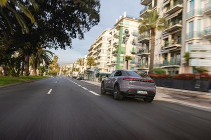 2025 Porsche Macan 4 22