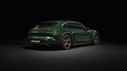 2025 Porsche Taycan Turbo Cross Turismo 24