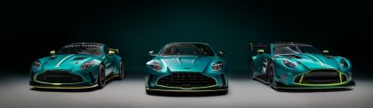 2024 Aston Martin Vantage GT4 6