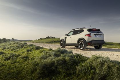 2025 Dacia Duster HYBRID 140 Extreme 22