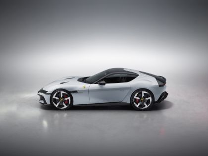 2025 Ferrari 12Cilindri 3