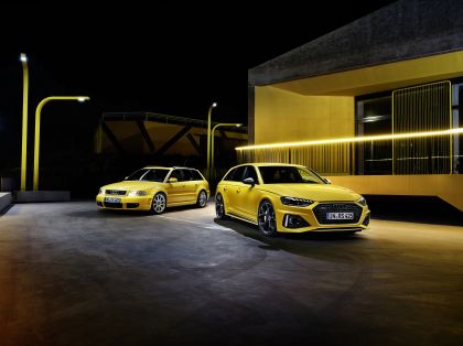 2024 Audi RS4 Avant 25 Years Edition 38