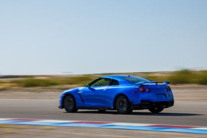 2024 Nissan GT-R ( R35 ) T-spec Skyline Edition - USA version 5