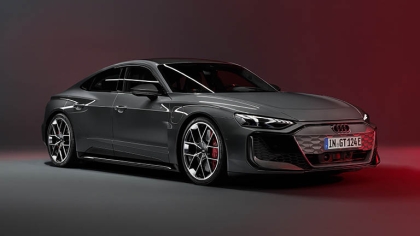 2025 Audi RS e-tron GT 8