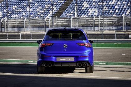 2025 Volkswagen Golf ( VIII ) R 6