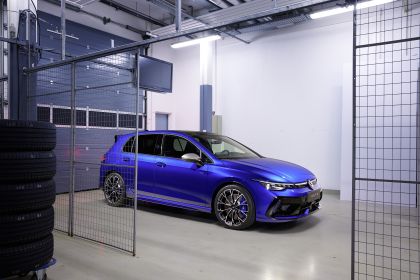 2025 Volkswagen Golf ( VIII ) R 10