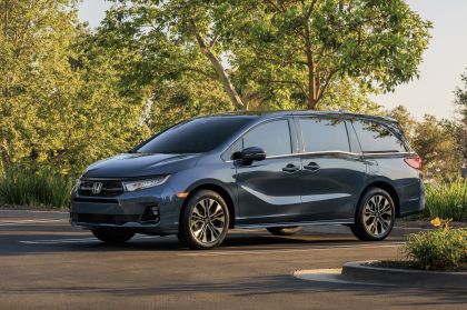 2025 Honda Odyssey 3