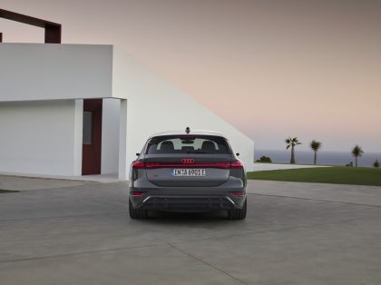 2025 Audi A6 Avant e-tron 23