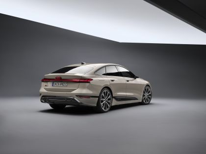 2025 Audi A6 Sportback e-tron 18