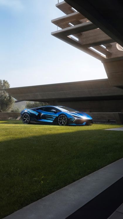 2024 Lamborghini Revuelto Opera Unica 3